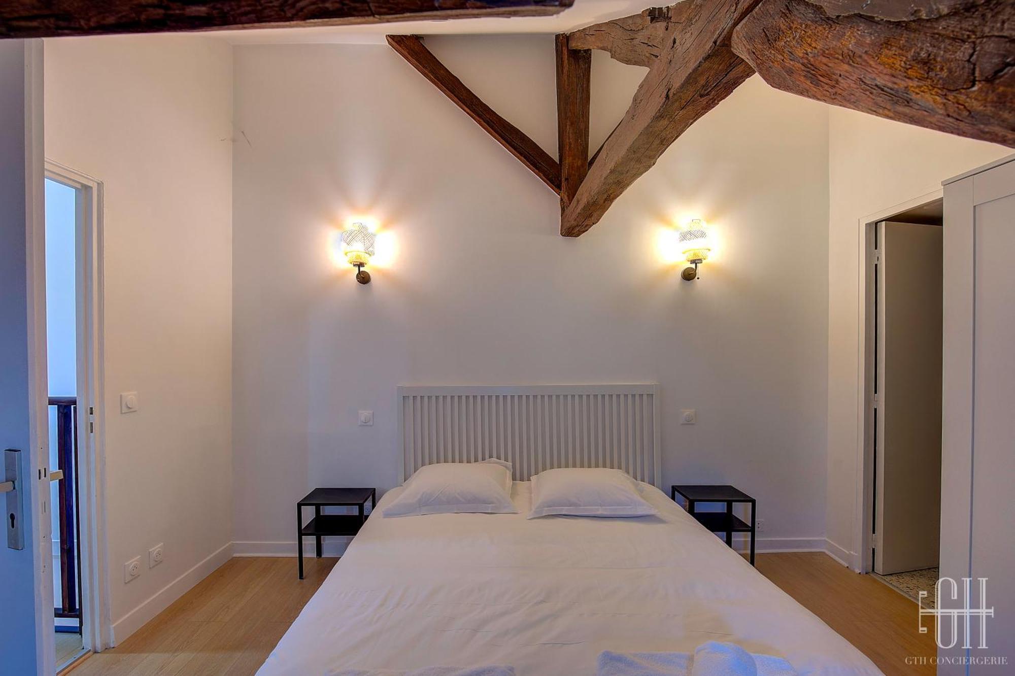 Le Saint Martin / Cathedrale Apartment Tours Bagian luar foto