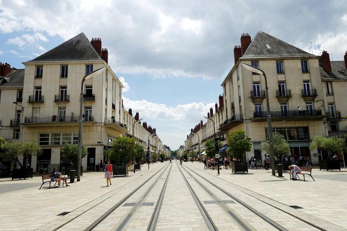 Le Saint Martin / Cathedrale Apartment Tours Bagian luar foto