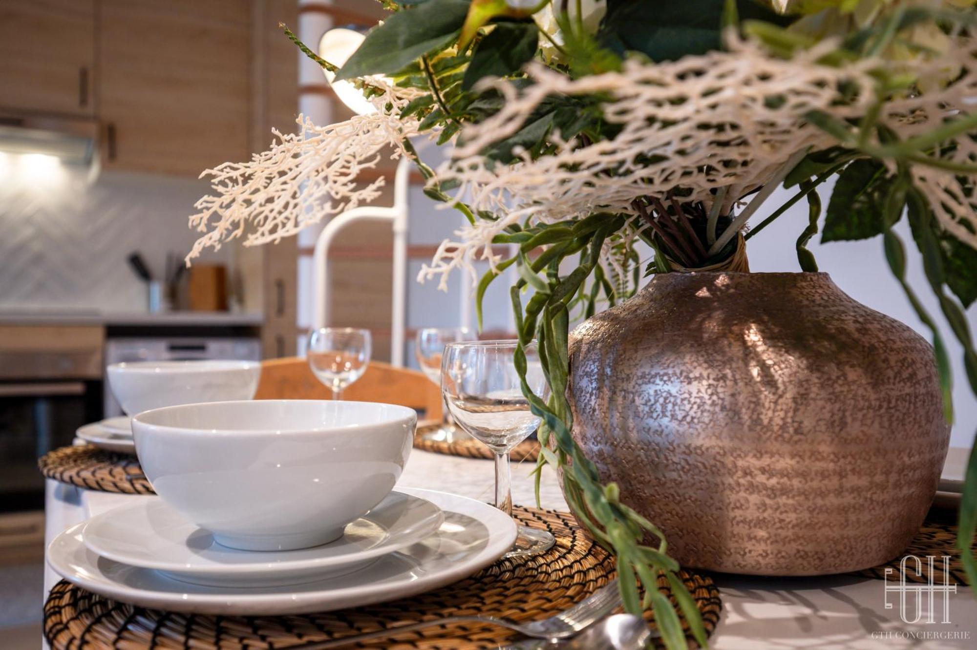 Le Saint Martin / Cathedrale Apartment Tours Bagian luar foto