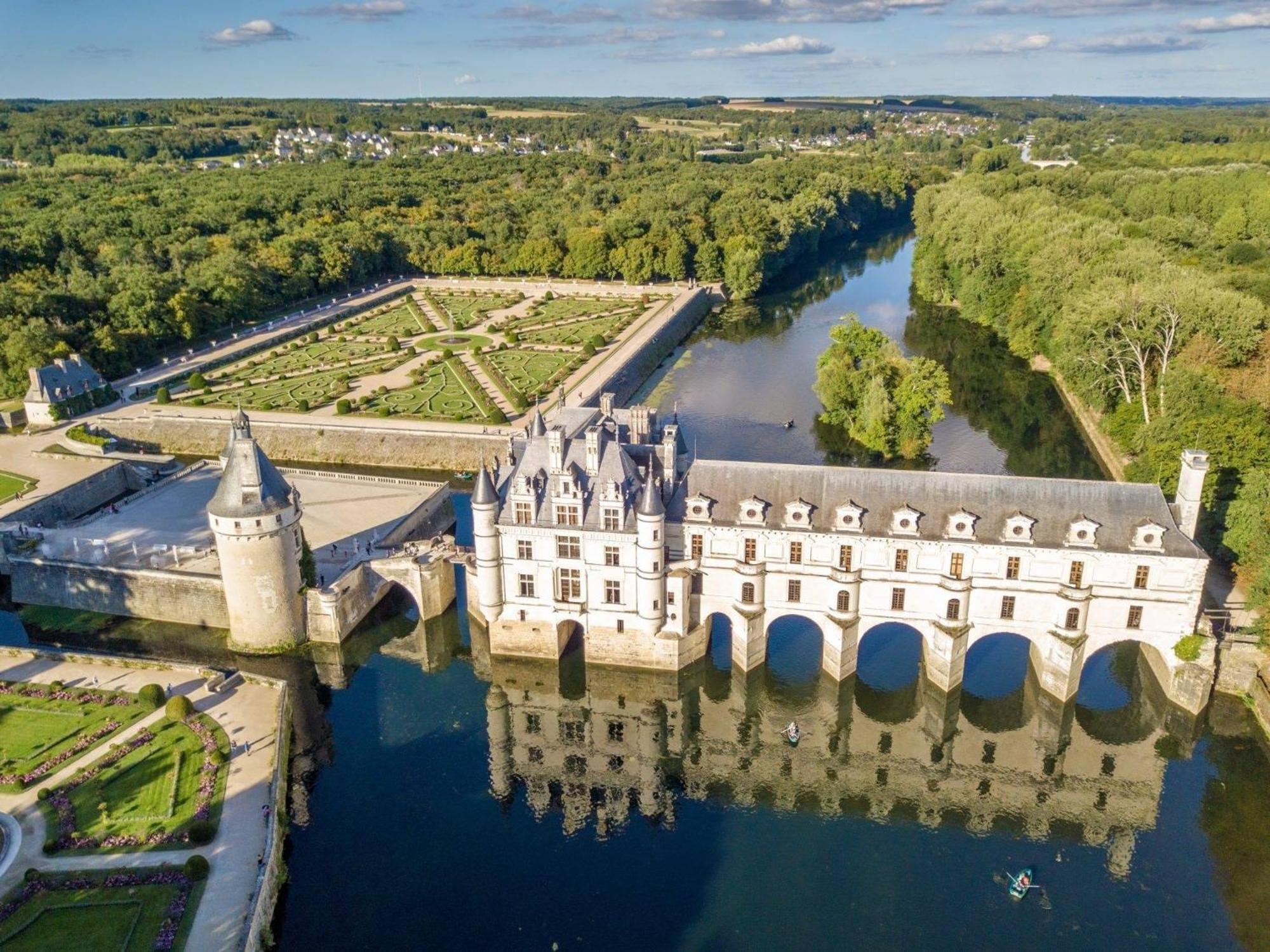 Le Saint Martin / Cathedrale Apartment Tours Bagian luar foto
